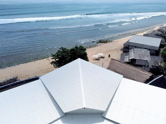 Atap Anti Karat untuk Bangunan di Daerah Pesisir Pantai