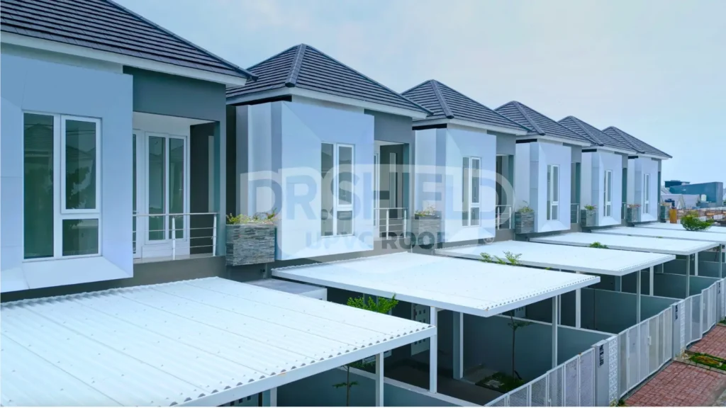 Rumah tinggal yang memakai Atap UPVC